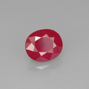 Rubi vermelho natural 1,92ct, corte oval, SI