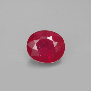 Rubi vermelho natural 1,90ct, corte oval, SI