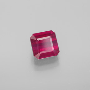 Rubi vermelho natural 1,77ct, corte esmeralda, SI