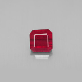 Rubi vermelho natural 1,70ct, corte esmeralda, SI