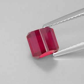 Rubi vermelho natural 1,88ct, corte esmeralda, SI