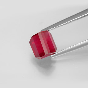 Rubi vermelho natural 1,98ct, corte esmeralda, SI