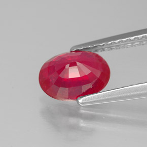 Rubi vermelho natural 1,47ct, corte oval, SI