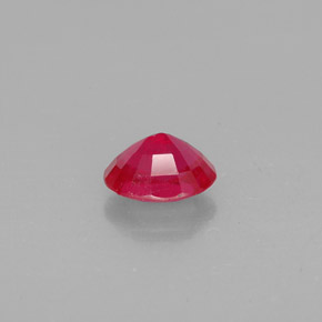 Rubi vermelho natural 1,75ct, corte oval, SI