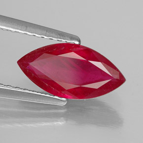 Rubi vermelho natural 1,56ct, marquise, SI