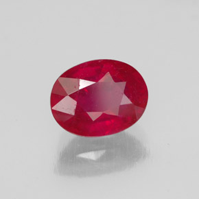 Rubi vermelho natural 1,85ct, corte oval, SI