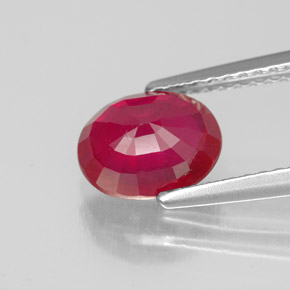 Rubi vermelho natural 1,85ct, corte oval, SI