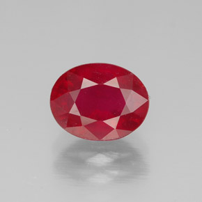 Rubi vermelho natural 1,84ct, corte oval, SI