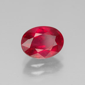 Rubi vermelho natural 1,80ct, corte oval, SI