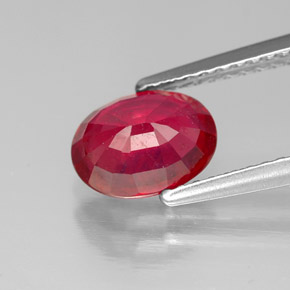 Rubi vermelho natural 1,80ct, corte oval, SI