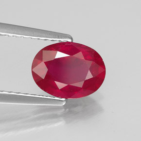 Rubi vermelho natural 1,54ct, corte oval, SI