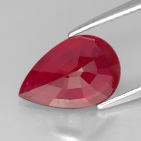 Rubi vermelho natural 3,68ct, formato de pêra, SI