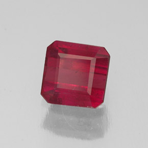 Rubi vermelho natural 1,44ct, corte esmeralda, SI