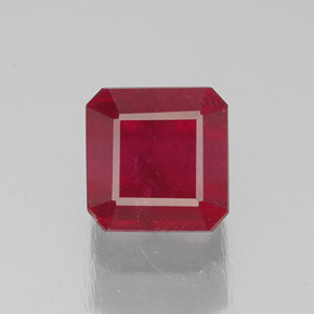 Rubi vermelho natural 2,10ct, corte esmeralda, SI