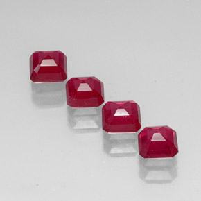 Pedras preciosas de rubi vermelho natural de  ct, corte esmeralda, SI