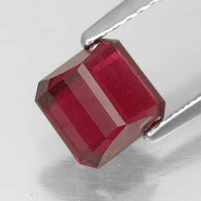 Rubi vermelho natural 1,87ct, corte esmeralda, SI