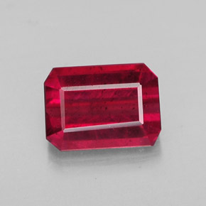 Rubi vermelho natural 1,30ct, corte esmeralda, SI