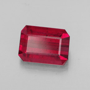 Rubi vermelho natural 1,30ct, corte esmeralda, SI