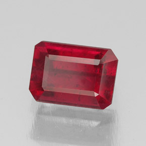 Rubi vermelho natural 1,78ct, corte esmeralda, SI
