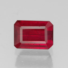 Rubi vermelho natural 1,69ct, corte esmeralda, SI