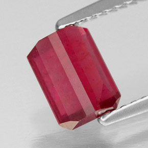 Rubi vermelho natural 1,69ct, corte esmeralda, SI