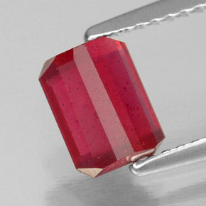 Rubi vermelho natural 1,80ct, corte esmeralda, SI