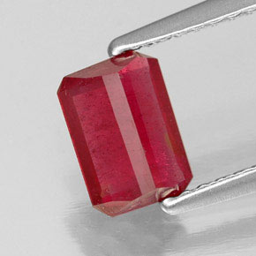 Rubi vermelho natural 1,17ct, corte esmeralda, SI