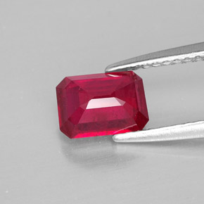 Rubi vermelho natural 1,32ct, corte esmeralda, SI