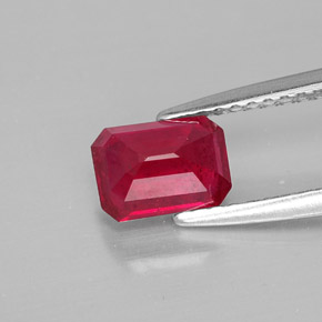 Rubi vermelho natural 1,25ct, corte esmeralda, SI
