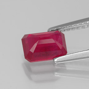 Rubi vermelho natural 1,56ct, corte esmeralda, SI