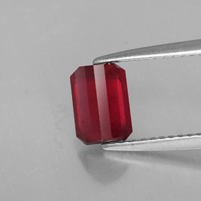 Rubi vermelho natural 1,57ct, corte esmeralda, SI