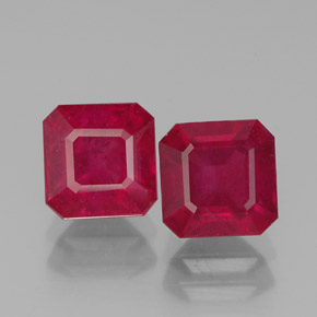 Pedras preciosas de rubi vermelho natural de  ct, corte esmeralda, SI
