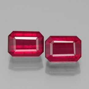 Pedras preciosas de rubi vermelho natural de  ct, corte esmeralda, SI