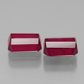 Pedras preciosas de rubi vermelho natural de  ct, corte esmeralda, SI