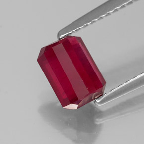 Rubi vermelho natural 1,57ct, corte esmeralda, SI