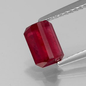 Rubi vermelho natural 1,56ct, corte esmeralda, SI