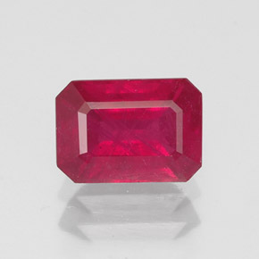 Rubi vermelho natural 1,40ct, corte esmeralda, SI