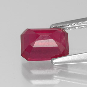 Rubi vermelho natural 1,39ct, corte esmeralda, SI
