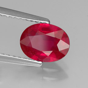 Rubi vermelho natural 1,41ct, corte oval, VS-SI