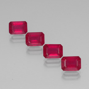 Pedras preciosas de rubi vermelho natural de  ct, corte esmeralda, VS-SI