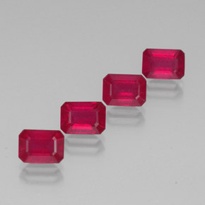 Pedras preciosas de rubi vermelho natural de  ct, corte esmeralda, VS-SI