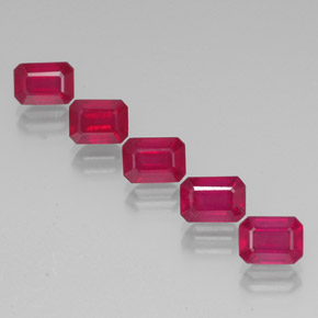 Pedras preciosas de rubi vermelho natural de  ct, corte esmeralda, VS-SI