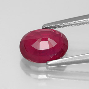 Rubi vermelho natural 1,75ct, corte oval, SI