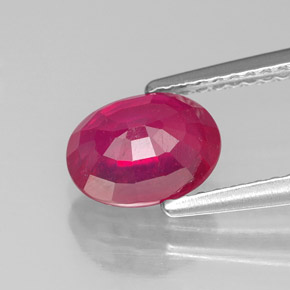 Rubi vermelho natural 1,95ct, corte oval, VS-SI