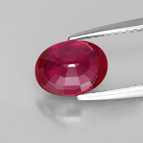 Rubi vermelho natural 1,78ct, corte oval, VS-SI