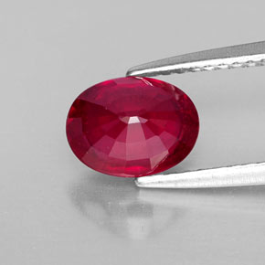 Rubi vermelho natural 1,76ct, corte oval, VS-SI