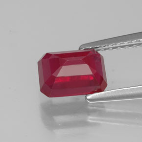 Rubi vermelho natural 1,69ct, corte esmeralda, VS-SI