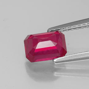 Rubi vermelho natural 1,50ct, corte esmeralda, VS-SI