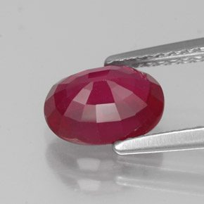 Rubi vermelho natural 1,86ct, corte oval, VS-SI