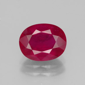 Rubi vermelho natural 2,72ct, corte oval, VS-SI